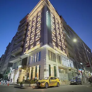 https://light-hotel.hotels-in-tirana.com